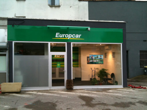 Enseigne : Europcar